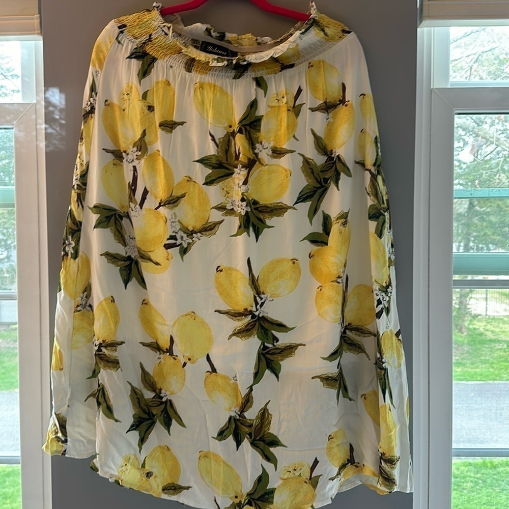 Yishiwei long skirt, lined, lemon print.‎ Size xl